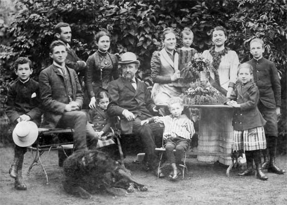 Georg Ferdinand Howaldt und Familie um 1890/91